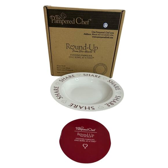 Pampered Chef 2014 Share Soup Bowl 2953 in Box 8.5 Inch - Picture 1 of 5